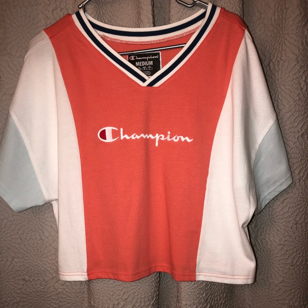 Champion tee